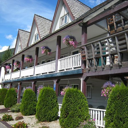 Peaks Lodge Revelstoke Luaran gambar