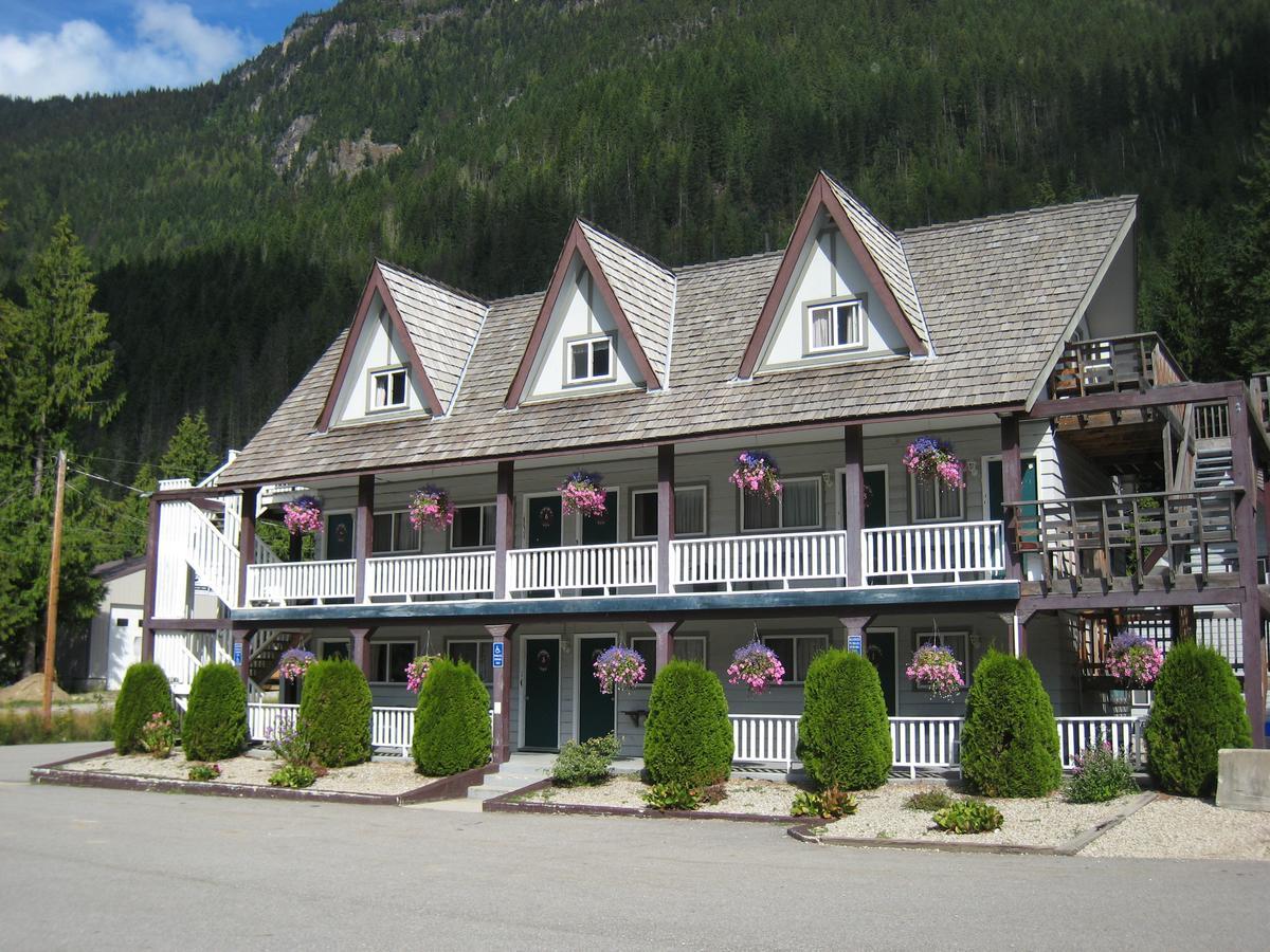 Peaks Lodge Revelstoke Luaran gambar
