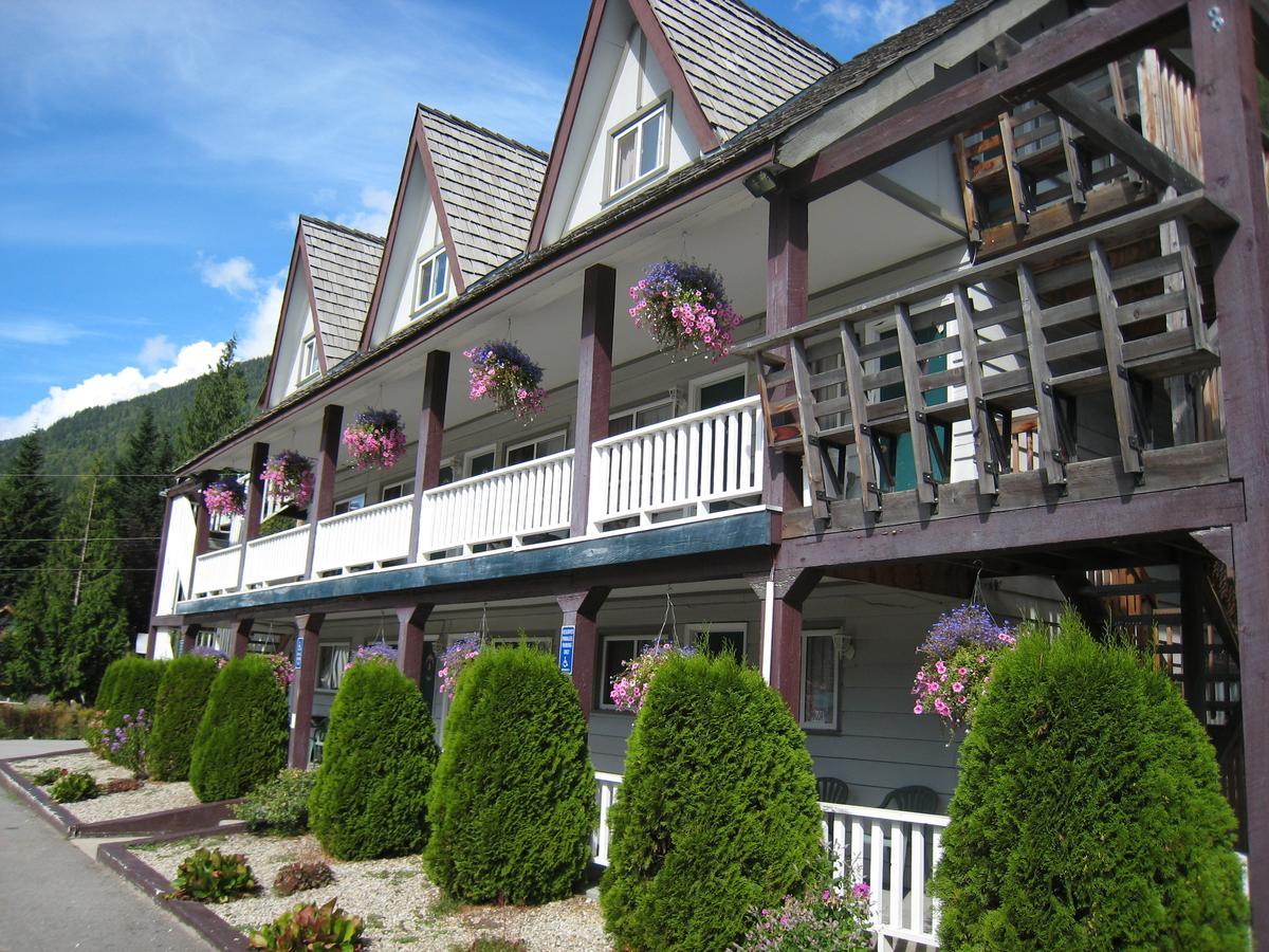 Peaks Lodge Revelstoke Luaran gambar