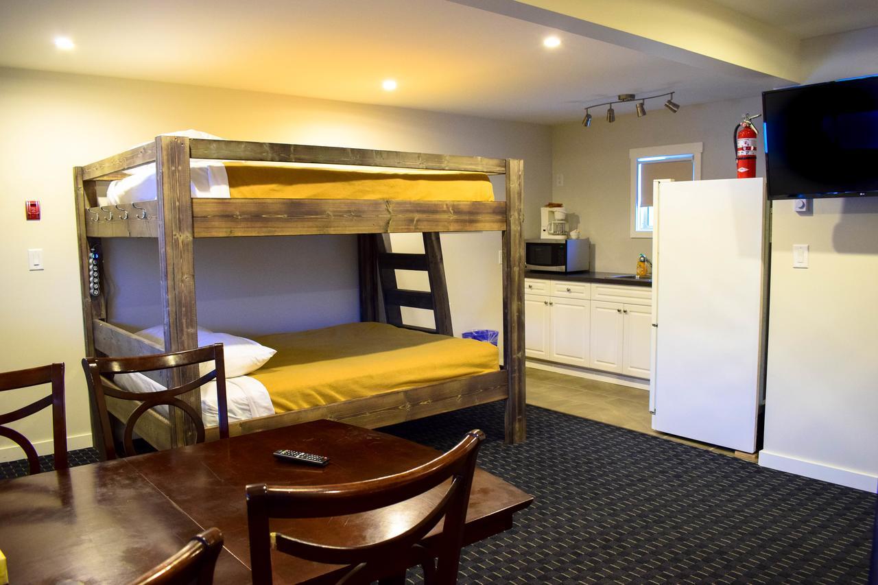 Peaks Lodge Revelstoke Luaran gambar