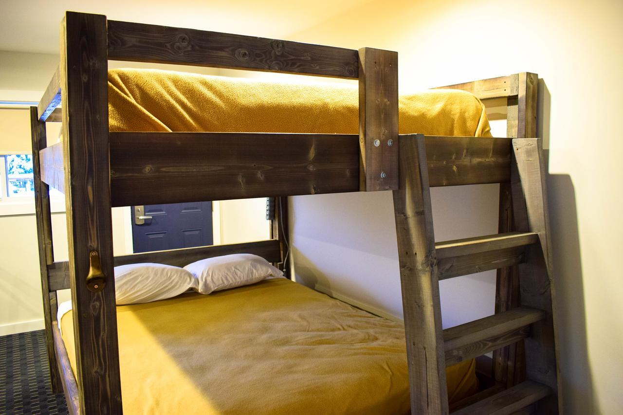 Peaks Lodge Revelstoke Luaran gambar