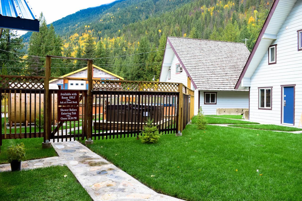 Peaks Lodge Revelstoke Luaran gambar