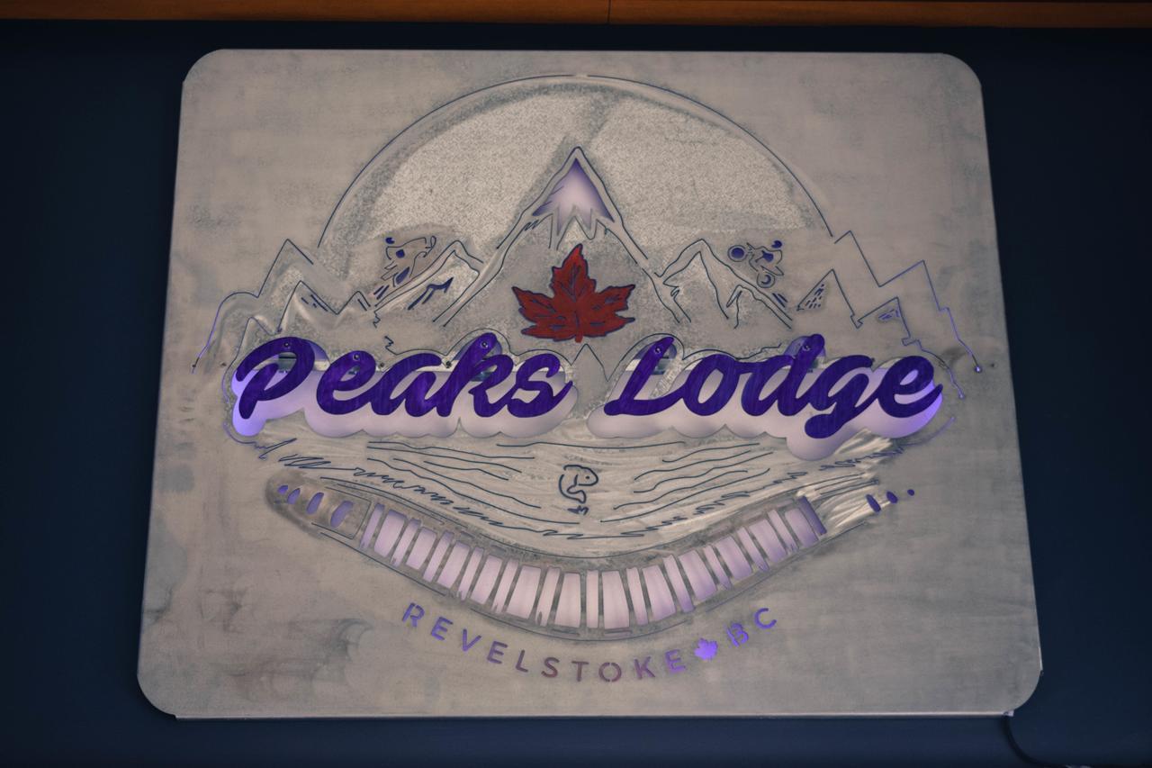 Peaks Lodge Revelstoke Luaran gambar