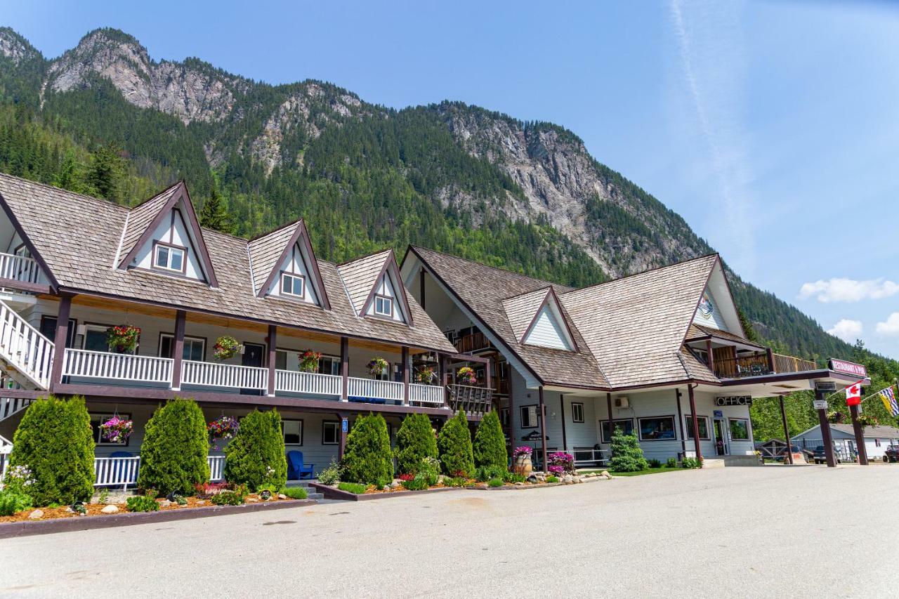 Peaks Lodge Revelstoke Luaran gambar