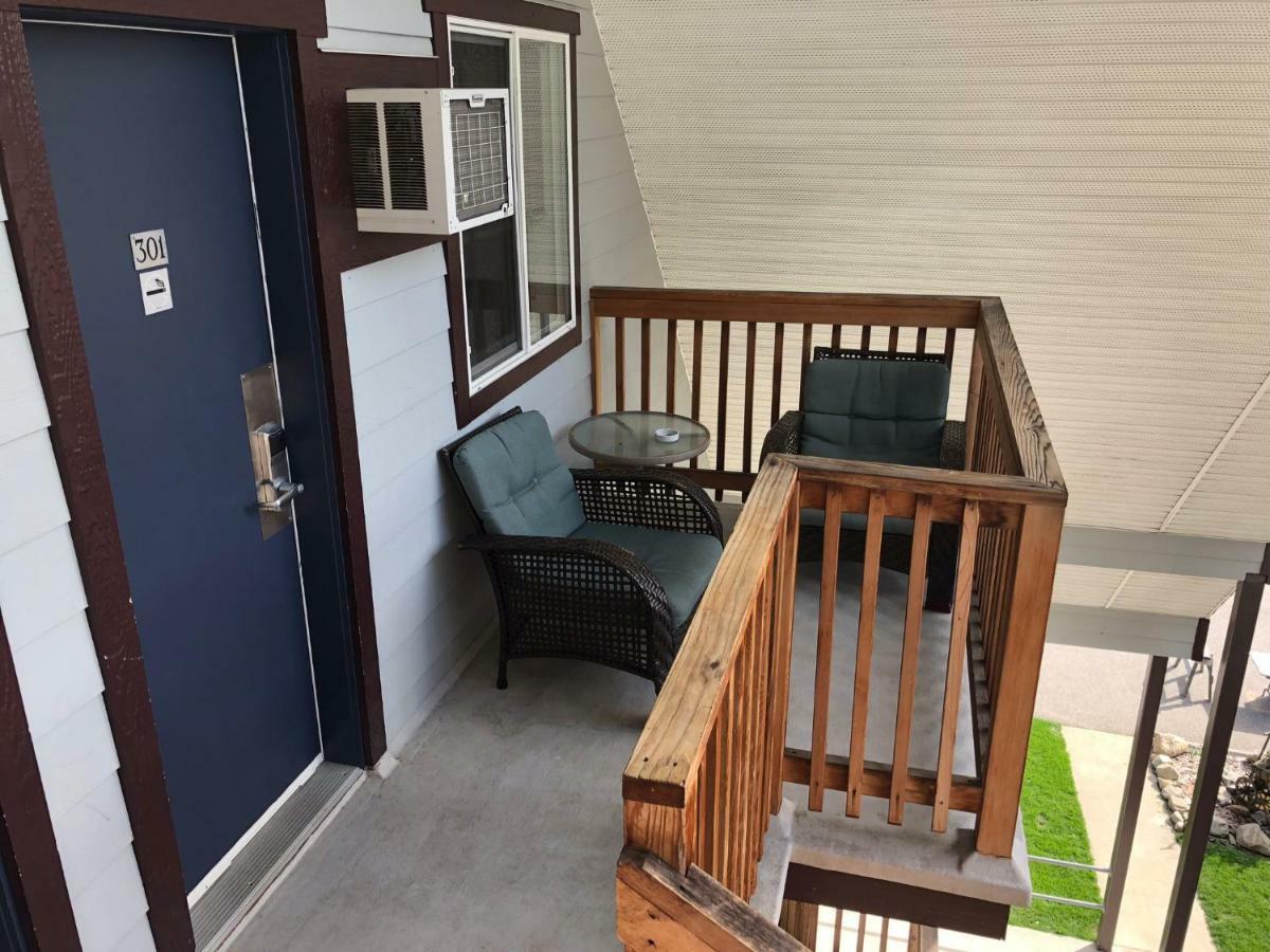 Peaks Lodge Revelstoke Luaran gambar