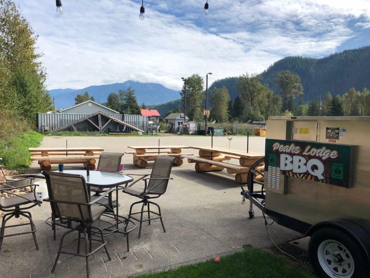 Peaks Lodge Revelstoke Luaran gambar