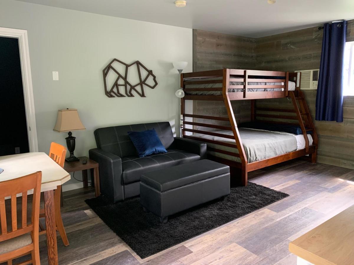 Peaks Lodge Revelstoke Luaran gambar