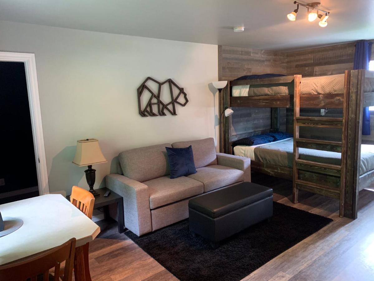 Peaks Lodge Revelstoke Luaran gambar