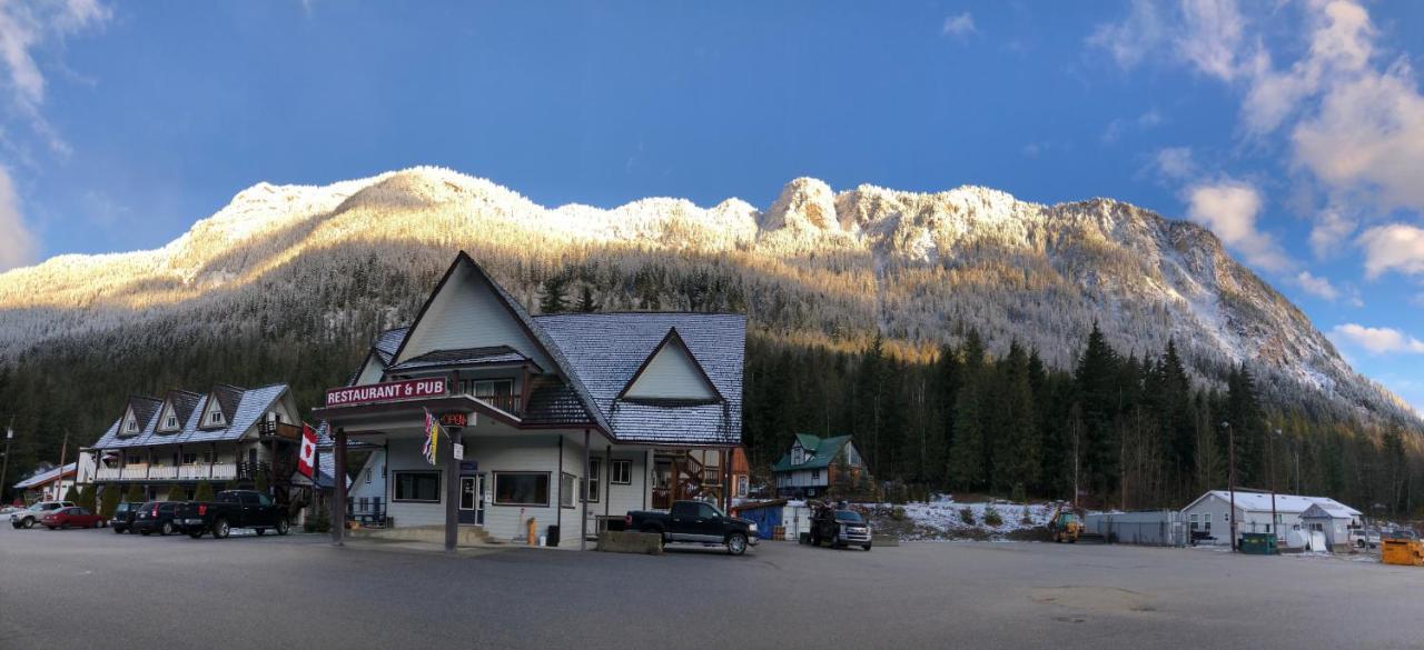 Peaks Lodge Revelstoke Luaran gambar
