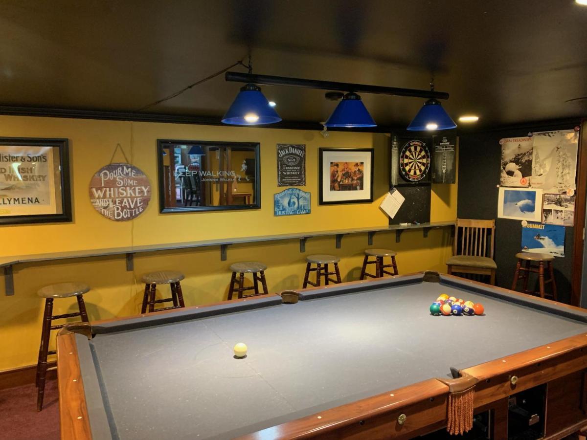 Peaks Lodge Revelstoke Luaran gambar